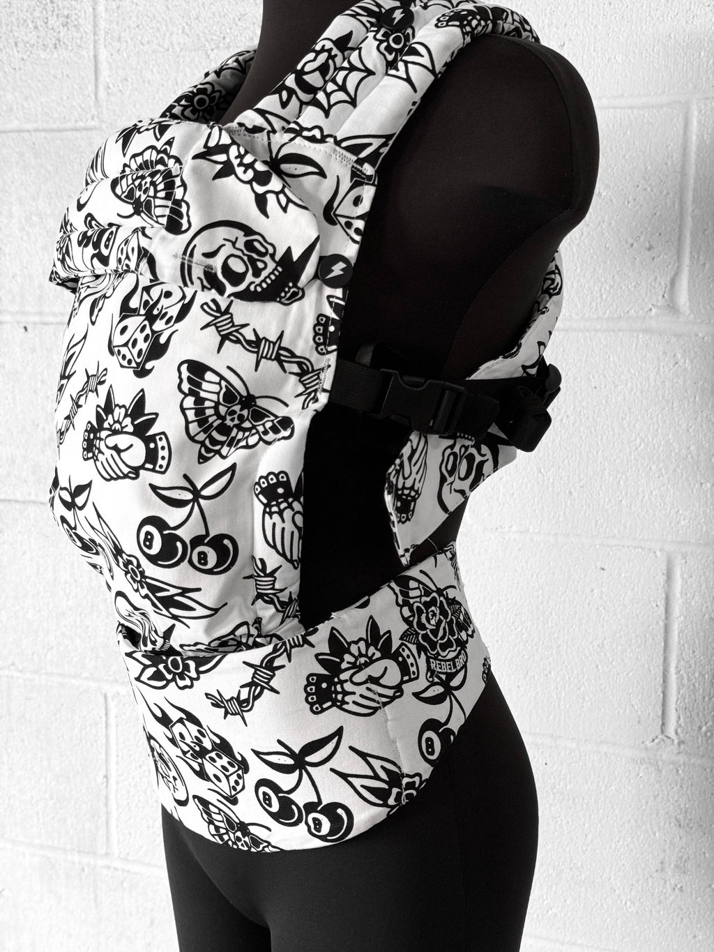 The Dahlia Carrier in Bad Boy