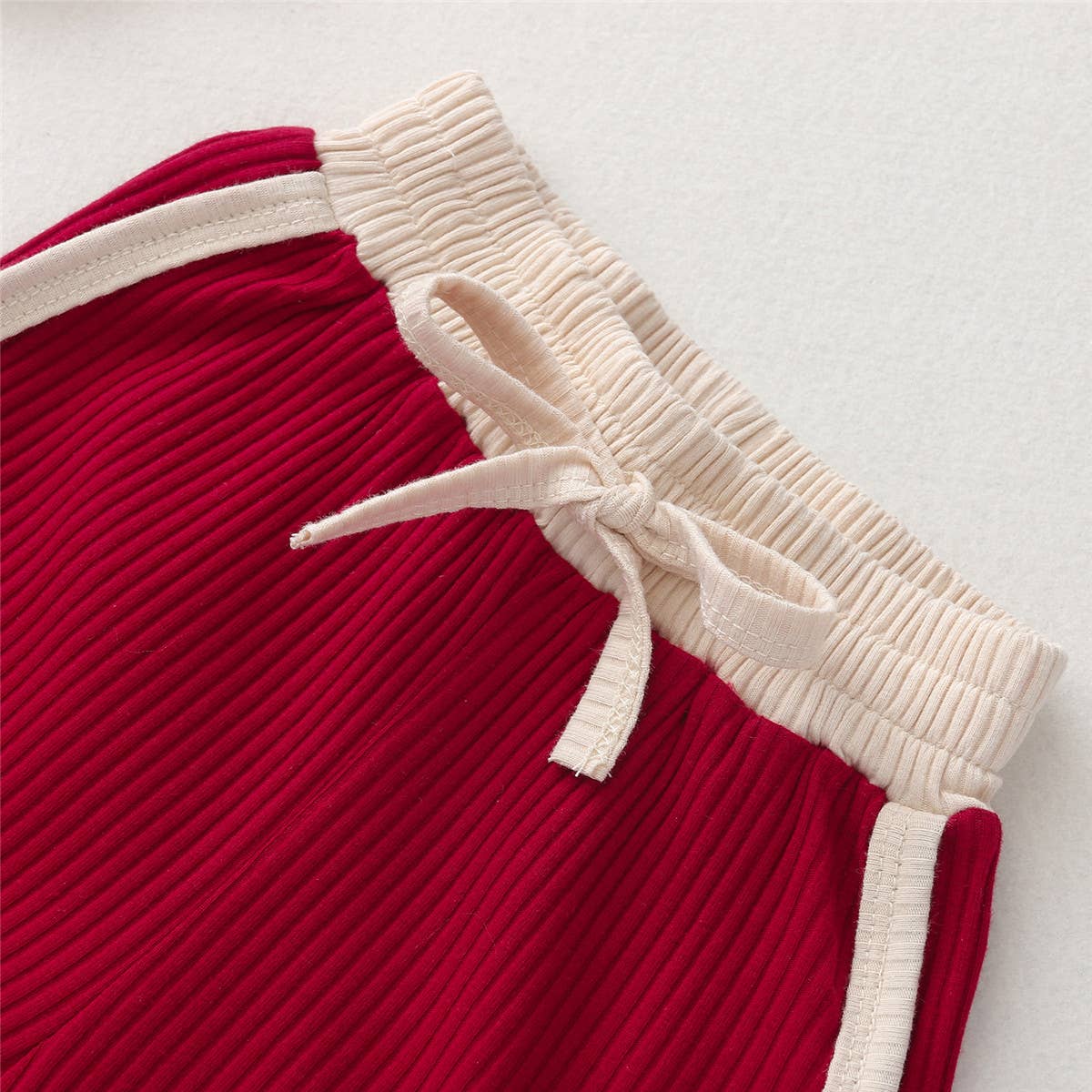 Contrast Binding Top & Shorts 2pcs Little Kid Outfit