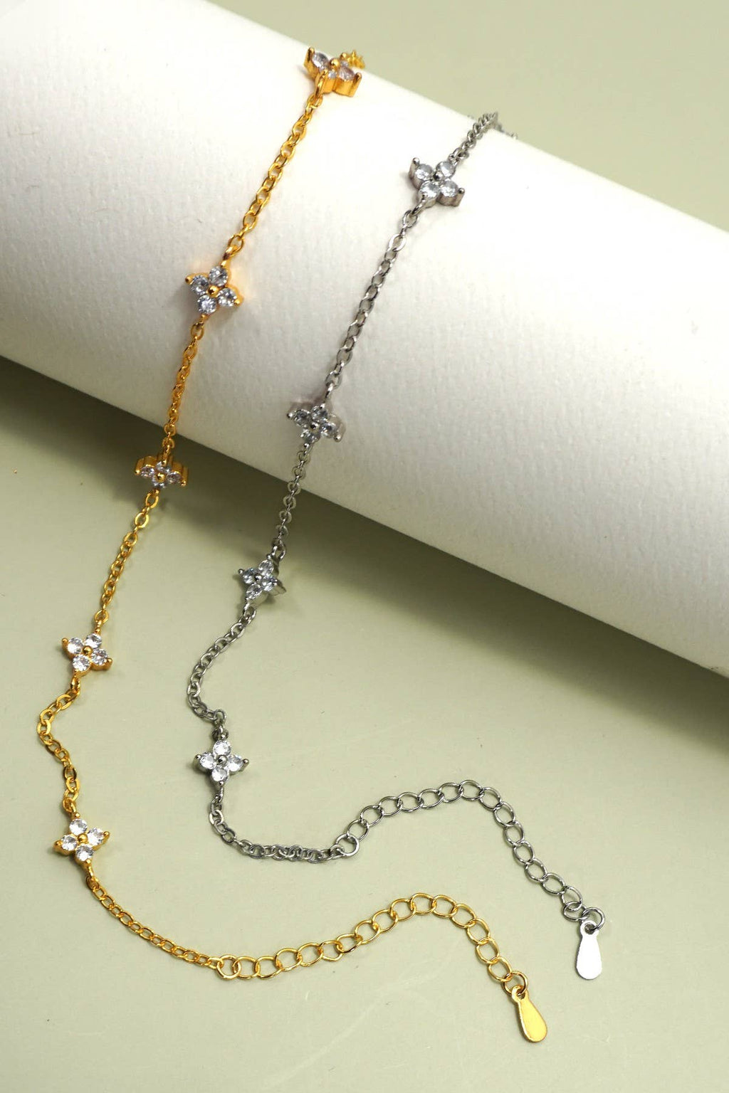 18K STAINLESS STEEL TARNISH FREE FLOWER  BRACELET | 40B5213