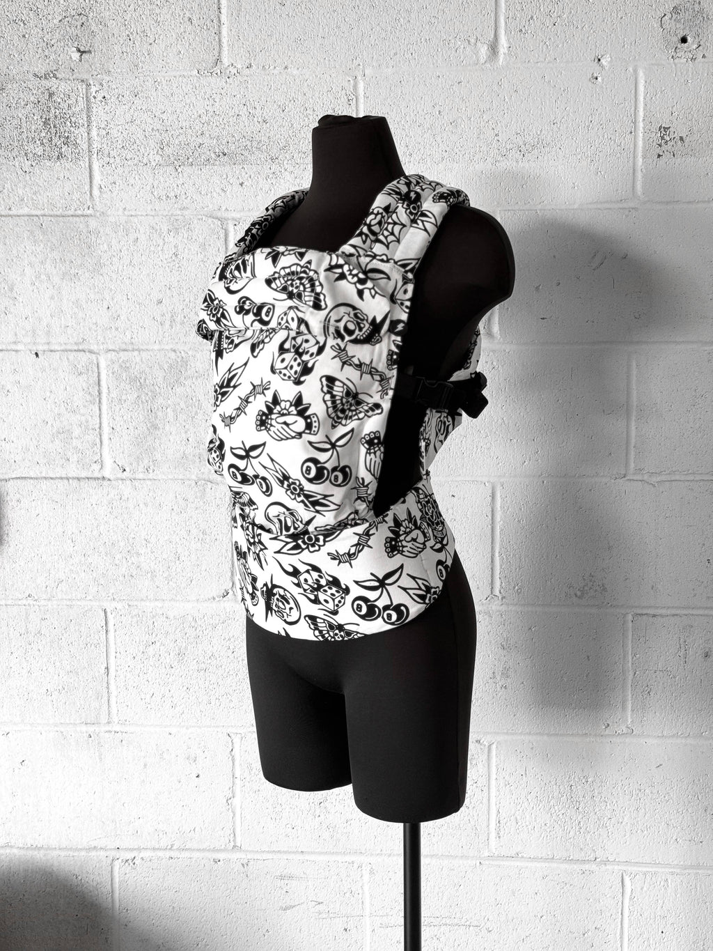 The Dahlia Carrier in Bad Boy