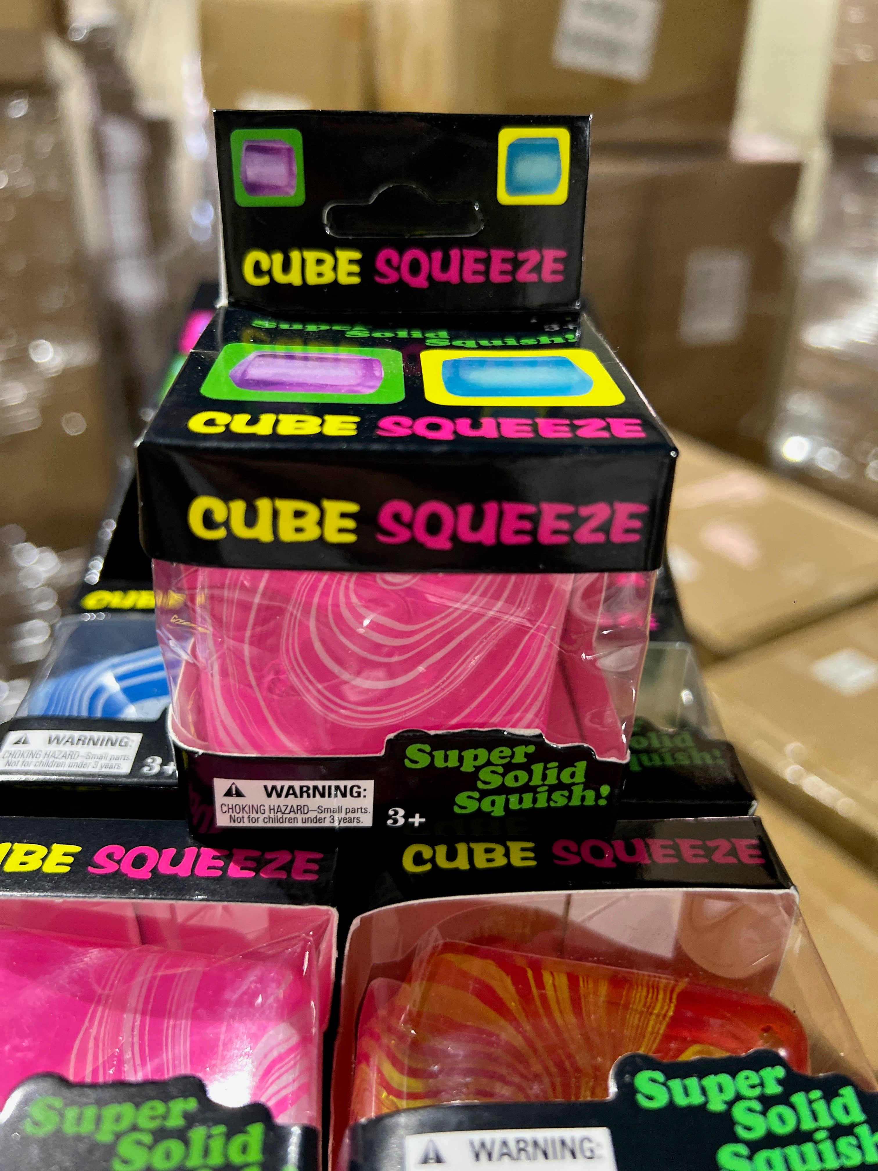 Swirly Design Cube - A094