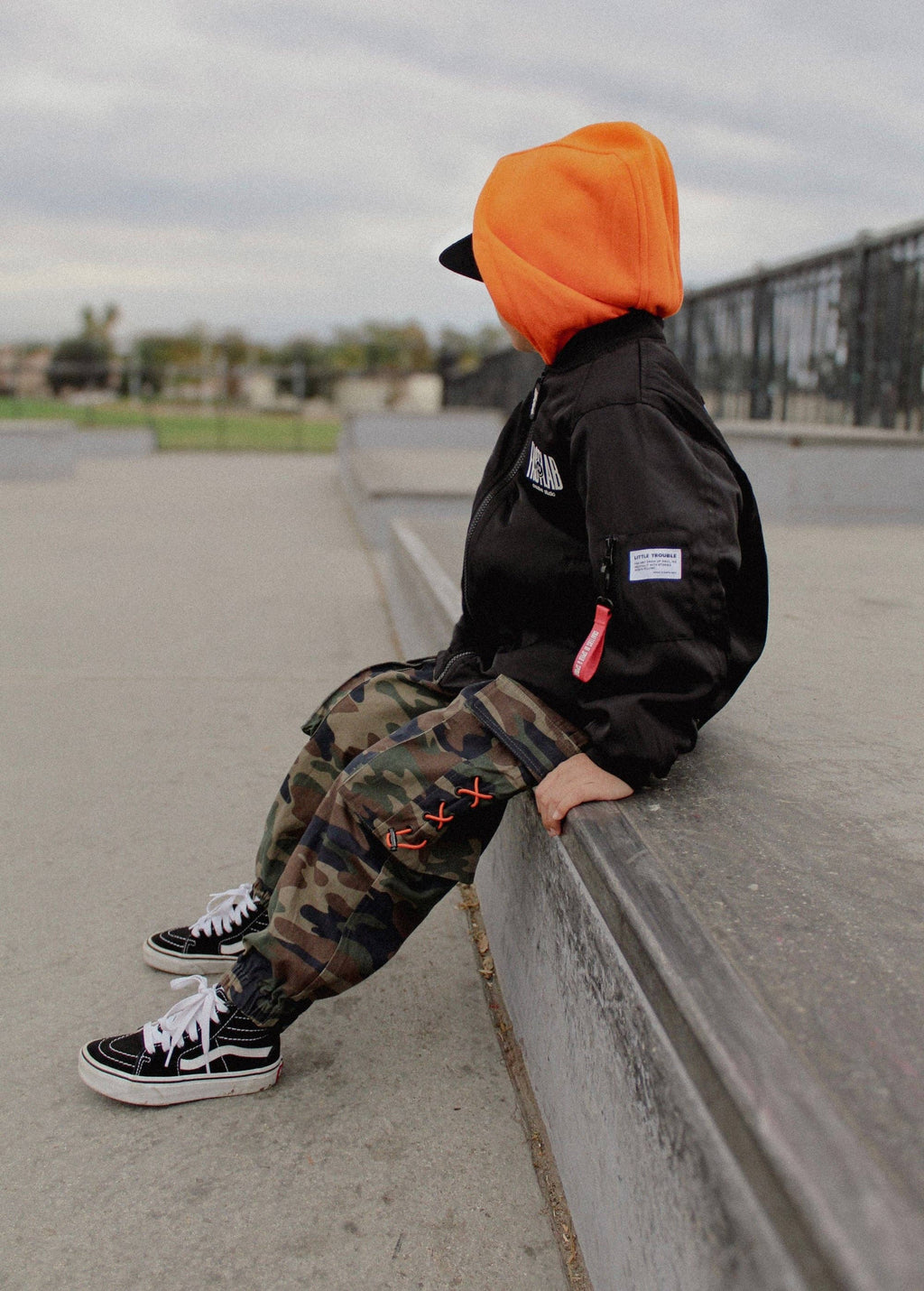 Speed & Spirit Bomber Black