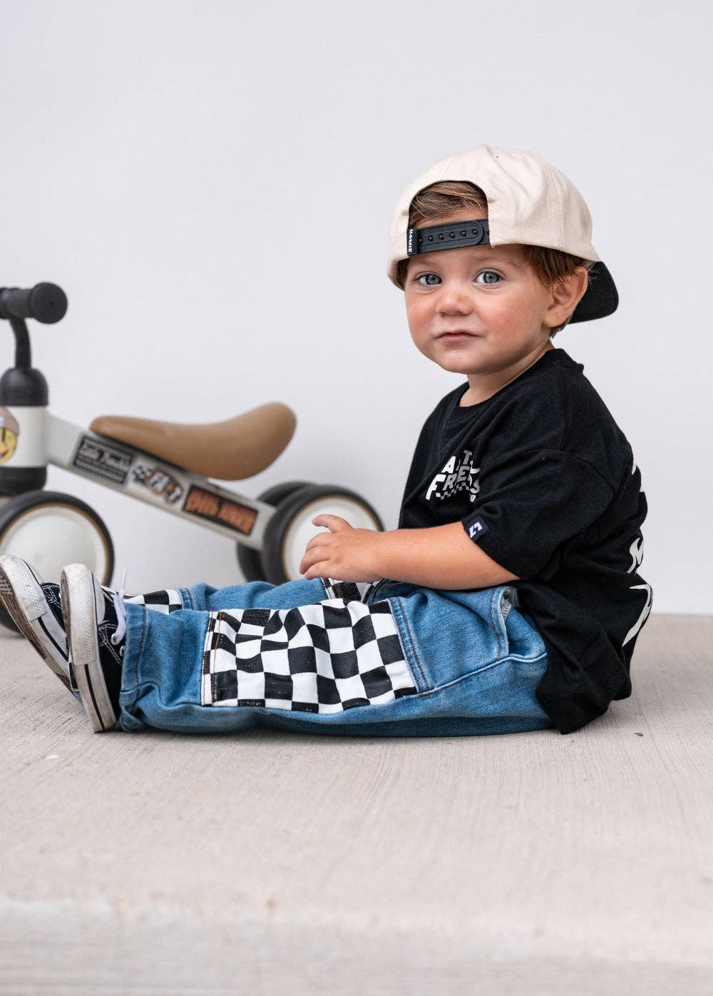 Checkered Patch Baggy Jeans