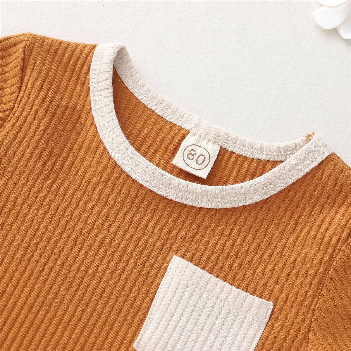 Contrast Binding Top & Shorts 2pcs Little Kid Outfit