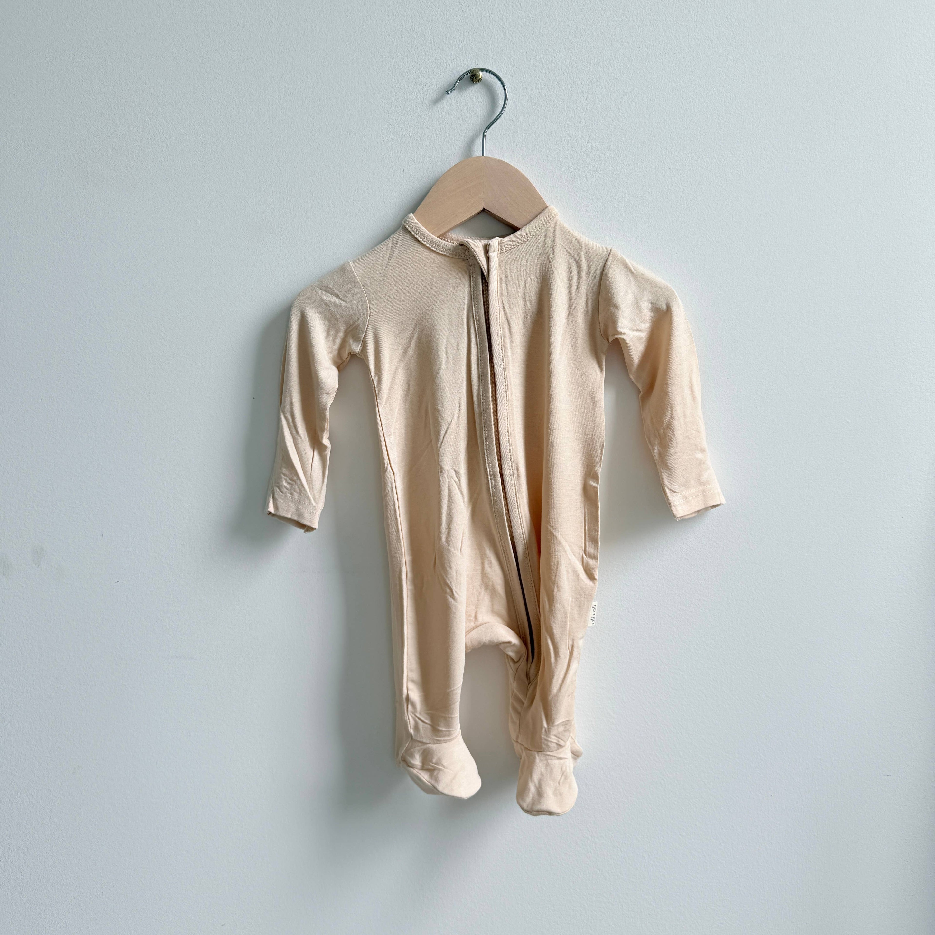 Baby Footie 2-Way Zipper – Bamboo Lounge Wear Taupe