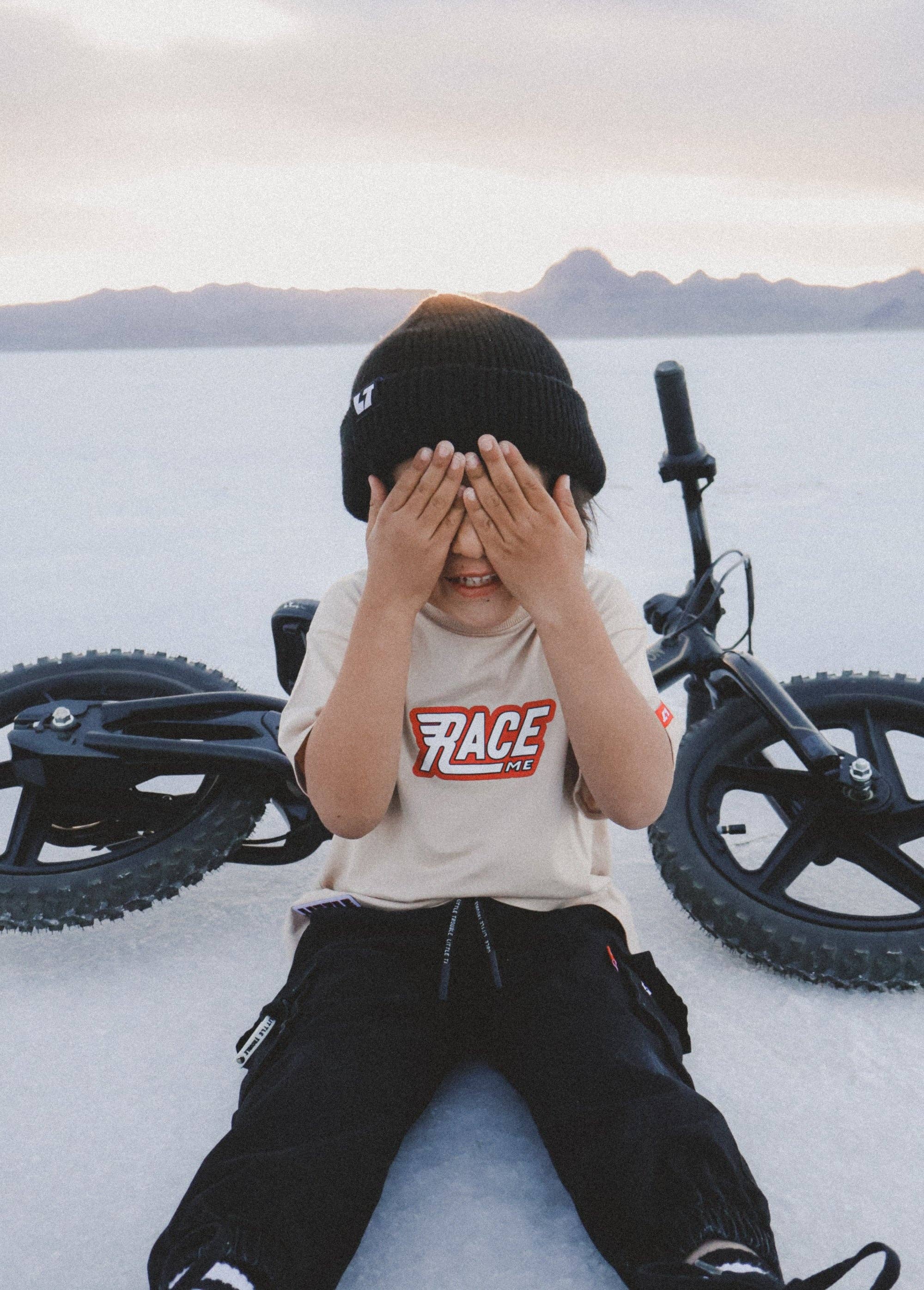 Race Me T-Shirt LITTLE TROUBLE
