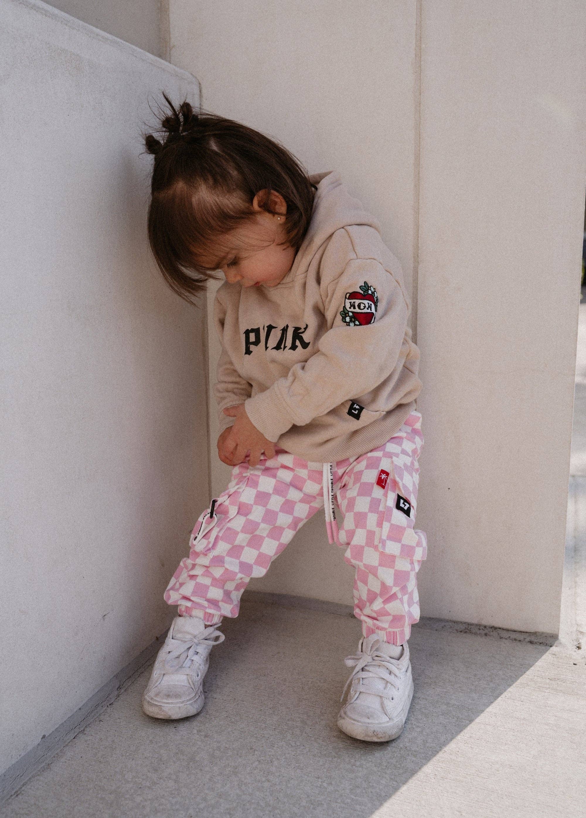 Pink Checker Cargos